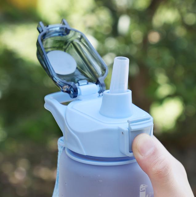 Water Bottles with Straw Water Bottles with Straw